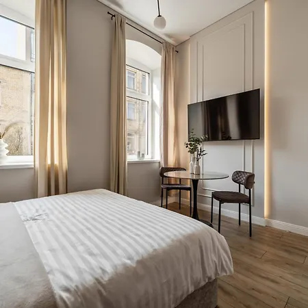 Apartment In Centre Self Check-in No 4 *