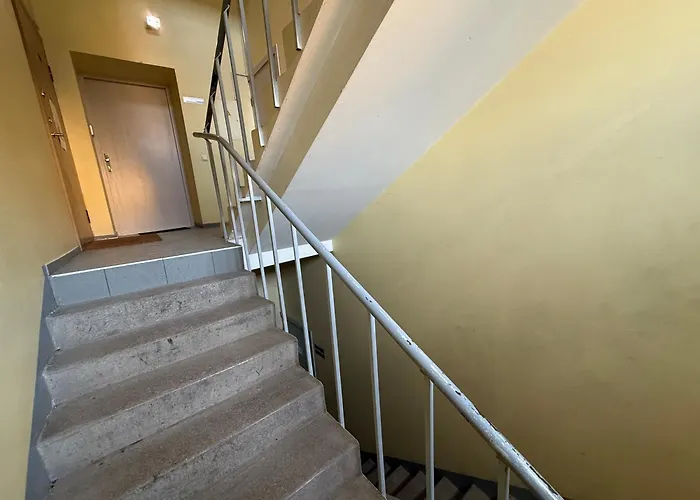 In Centre Self Check-in No 4 *