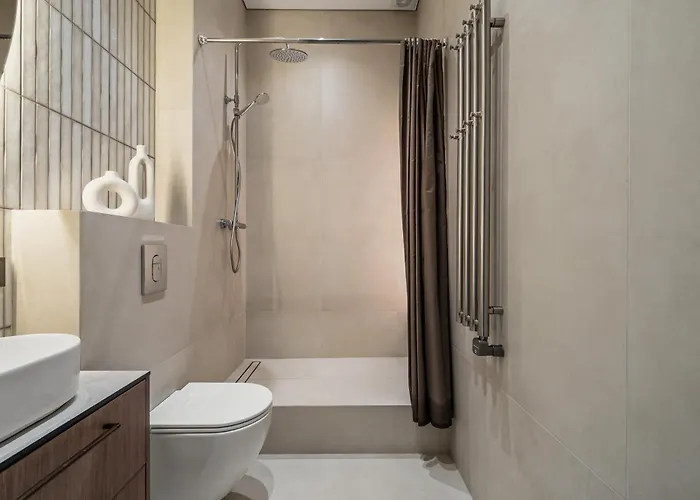 In Centre Self Check-in No 4 *